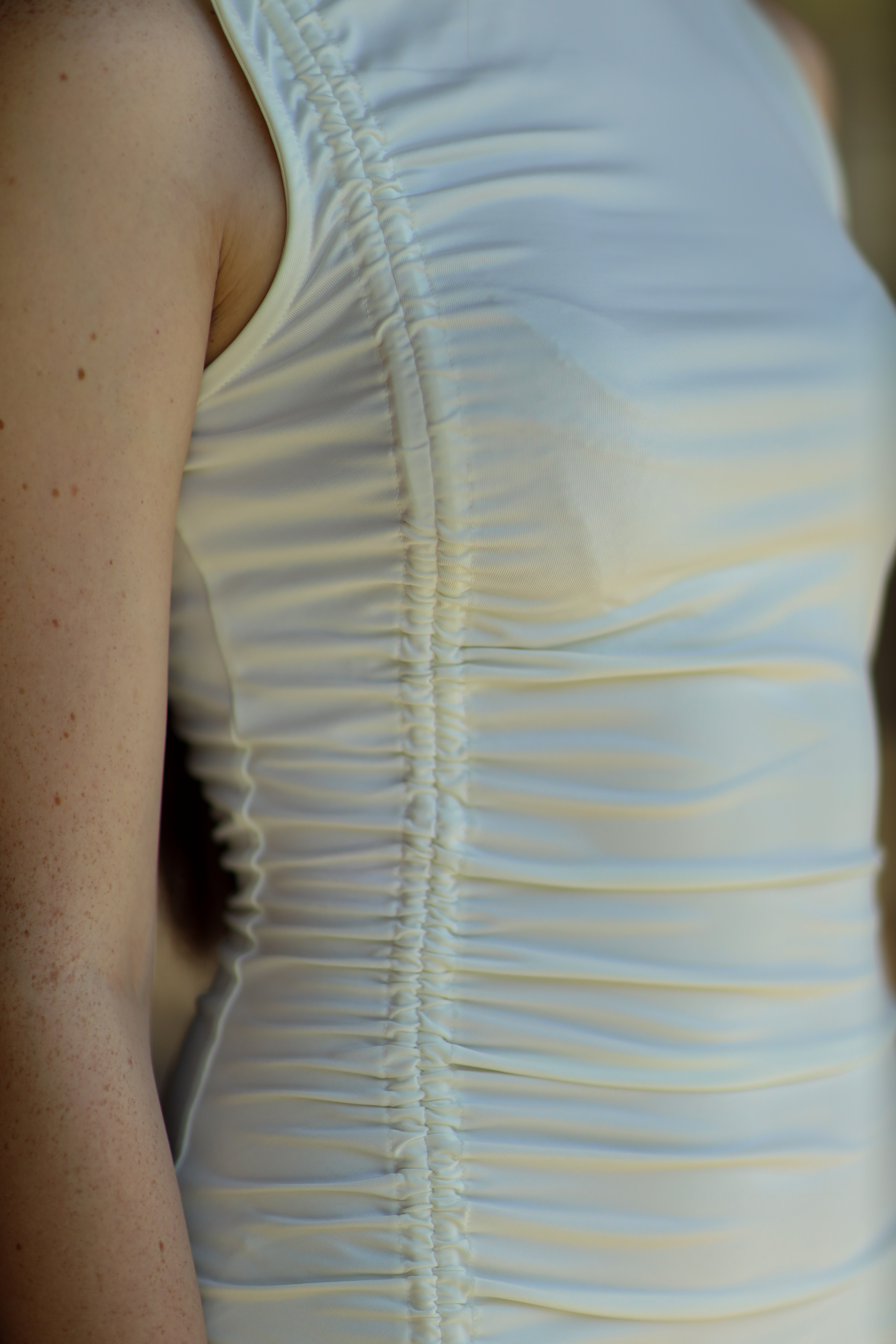 Kadın Kolsuz Uzun Yaka Mini Elbise